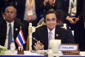 นายกฯประชุมสุดยอดเอเชียตะวันออก ชู 3 ประการร่วมกำหนดอนาคตภูมิภาคที่มั่นคง มั่งคั่ง ยั่งยืน