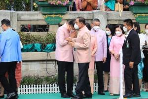 “สุชาติ” ใจนักเลงลั่นไม่ทิ้ง “ลุงตู่” ที่ปกป้องมาตลอด 3 ปี “พีระพันธุ์” ยันนายกฯยังไม่ได้ซบ รทสช.
