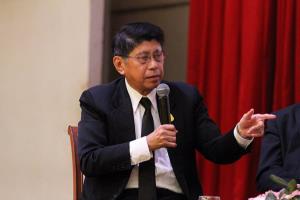 “วิษณุ” คอนเฟิร์ม “ประยุทธ์” ไม่ยุบสภา วันศาลรัฐธรรมนูญชี้ขาด กฎหมายลูกเลือกตั้ง ส.ส. 30 พ.ย.นี้