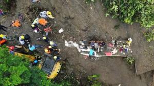 โคลนถล่มทับ ‘รถบัส’ ในโคลอมเบีย ผู้โดยสารถูกฝังร่างทั้งเป็นดับ 34 ศพ