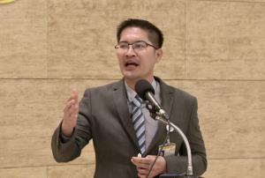 “มงคลกิตติ์” เข้าใจ “มิ่งขวัญ” เอาตัวรอด สนับสนุน พรรคเล็กรวมพรรคใหญ่