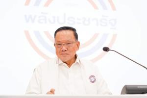 “สันติ” ชี้ข่าวลือ ส.ส.กทม.พปชร.แห่ชิ่ง ไร้กังวลเตรียมว่าที่ผู้สมัครพร้อม ชูนโยบายกวาดที่นั่งเพียบ