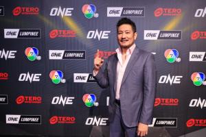 "ชาตรี" ลั่น ไม่เกิน 2 ปี พร้อมประเคนค่าตัว 10 ล้านบาท แชมป์โลกชาวไทยในศึก ONE ลุมพินี
