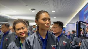 “เพลง อัศวเหม” เผยพ่อแม่ให้กำลังใจซบ ภท. “อนุทิน” ดันลงปาร์ตี้ลิสต์ ยันไม่มีดีลกลุ่มปากน้ำ