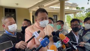 “สุชาติ” เผย กระทรวงแรงงานให้ของขวัญผู้ใช้แรงงานรีไฟแนนซ์บ้านลดดอกเบี้ย ชี้ของขวัญปีใหม่จากรัฐบาล เป็นการลดภาระค่าใช้จ่ายให้ประชาชน