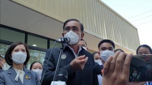 นายกฯ ปัดจ้อการเมือง ยันรบ.มีผลงาน ปฎิรูปทำมานานแล้ว