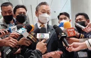“ชวน” แฉเองสภาล่มเหตุ ส.ส.แห่ลาไปถลุงงบ กมธ.ที่ญี่ปุ่น เตรียมหารือวิป 2 ฝ่าย ดัน กม. 5 ฉบับ ที่วุฒิสภาผ่านขึ้นมาถกก่อน