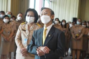 "ชวน" โต้ซวนเซยึดหลักการธรรมดามีคนไม่พอใจ ขอความเป็นธรรมสภามีปัญหาแต่ผลงานเยอะสุด