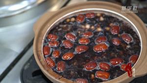 คลิกคลิป ลิ้มรส ‘โจ๊กล่าปา’ อาหารจีนยามฤดูหนาว เสริมสร้างสุขภาพ