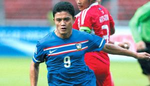 "โจ้ 5 หลา" โดนเเฟนบอลตำหนิเหตุวิจารณ์ทีมชุดปัจจุบัน