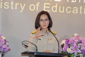 คุณสมบัติของครู : มีความรู้และคุณธรรม