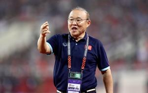 "โค้ชปาร์ค" ชี้ "เวียดนาม" ก็มีนักเตะระดับเดียวกับ "ธีราทร" ลั่น ขอปราบไทยคาบ้าน