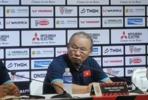 "ปาร์ค ฮัง ซอ" แถลงอำลา "เวียดนาม" เชื่อมั่นทีมสามารถพัฒนาต่อได้แม้ไม่มีตน