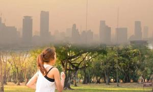 เตือน!! งดออกกำลังกลางแจ้งช่วง “ฝุ่น PM 2.5” สูง อย่าฝืนใส่หน้ากากยิ่งอันตราย
