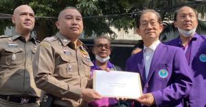 ส.มัคคุเทศก์ฯ จี้ ผบ.ตร.เร่งปราบไกด์เถื่อน หลังดาราสาวไต้หวันแฉเป็นคนแนะจ่ายใต้โต๊ะตำรวจ
