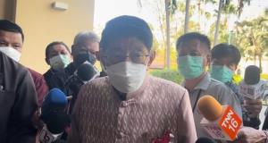 “วิษณุ” รับ ก.พ.ยุบสภาไม่ได้ ปัดยื้อถ่วงเวลาอยากไปเร็วจะตาย ชี้ คำนวณเขตไม่นับต่างด้าว-ต่ำกว่า 18