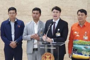“โรม” แซะ รัฐบาลไม่ทำงานแล้ว ปม “บิ๊กป้อม” ลงพื้นที่ราชบุรีหาเสียง ขอให้ติดตามอย่ากะพริบตา อาจมีเรื่องนี้ในศึกซักฟอก