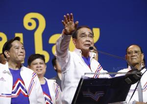 แม่ทัพอีสาน รทสช.ขอบคุณชาวโคราช ตอบโพลเลือก “ลุงตู่” นายกฯ-ผู้สมัครของพรรคเป็น ส.ส.
