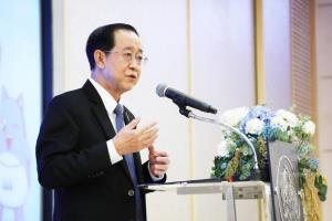 รมว.คลังห่วงประชาชนถูกดูดเงิน เร่งทุกหน่วยงานป้องกันแก้ไข ธปท.เล็งประกาศเกณฑ์แลกเปลี่ยนข้อมูลและบล็อกบัญชีได้ทันที
