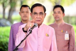 “ประยุทธ์” สั่งเข้มป้องกันมิจฉาชีพโซเชียลฯ จ่อคลอด พ.ร.ก.เล่นงานบัญชีม้า ขู่ลงโทษหนัก