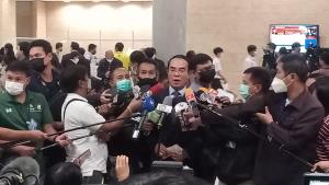 “ชินวรณ์” ชมฝ่ายค้าน-รัฐบาล ทำหน้าที่ได้ดี ชี้ ตีรวน-ตั้งองครักษ์ ไม่เกิดประโยชน์