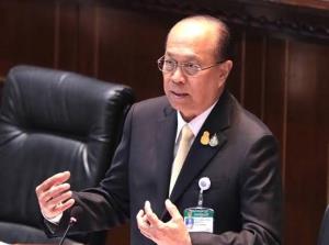 มท.1 รับ “ตู้ห่าว” ได้สัญชาติไทยถูกต้อง “บิ๊กช้าง” แจงใช้เวลามากสอบเรือล่ม สวัสดิการ ทบ.ไม่ทำตามมีโทษ