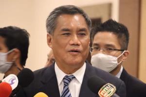 กกต.เคาะแบ่ง 400 เขตจันทร์นี้ สั่งทุก จว.เตรียมแผนสำรองคู่ขนานคำวินิจฉัยศาล ยันพร้อมเลือกตั้ง