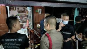 ผัวขี้หึงติดพนัน ยิงภรรยาดับก่อนชักปืนยิงตัวเองดับหน้าบ้าน