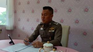 ญาติ-ตำรวจปากน้ำโพอาลัย! ผกก.ลาดยาววูบเสียชีวิตขณะรอประชุมคดีค้ามนุษย์ เตรียมจัดพิธีพระราชทานน้ำหลวงอาบศพเย็นนี้