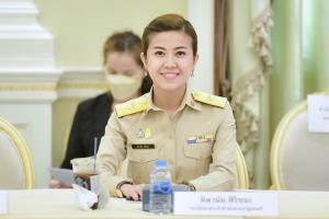 “ทิพานัน” โชว์ผลงาน "พล.อ.ประยุทธ์" เป็นผู้นำฝ่าวิกฤตเศรษฐกิจได้ยอดเยี่ยม  ยก"ทีมไทยแลนด์"คือพระเอกทั้งทีม