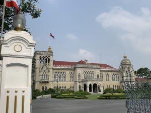 ทำเนียบฯ เงียบเหงา “บิ๊กตู่” รุดเข้าประชุม กก.กพช.จับตาปรับขึ้นค่าไฟฟ้าหรือไม่