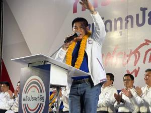 "ธรรมนัส" ลั่นพปชร.พรรคของปชช.พร้อมดูแลคนฐานรากให้เข้มแข็ง ไม่ทอดทิ้งกลุ่มเปราะบาง