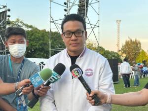 “สกลธี” รับเพิ่งรู้ “นฤมล” เบี้ยวปราศรัย ลั่นขาดใครก็ไม่สำคัญงานเดินต่อได้ อย่าแบ่งแยกทีมเดียวกัน