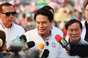 “วราเทพ” ลั่น ปักธงยกจังหวัด เชื่อ ชาวกำแพงเพชร ยังสนับสนุน ผู้สมัครส.ส. พปชร. ที่สืบทอดความนิยมมานาน