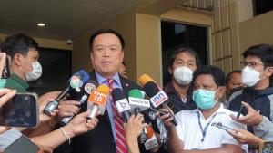 “อนุทิน” เผย สธ.เตรียมเวชภัณฑ์ รับมือ PM 2.5 เต็มที่ ยกผลงานแก้ฝุ่นพิษ ภท.ทำมาก่อน โดยนำรถไฟฟ้า ทดแทนรถเมล์