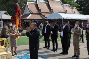“ลุงป้อม” เยือนหัวหิน-เพชรบุรี ติดตามพัฒนาแหล่งน้ำเมืองท่องเที่ยว หวั่นใช้น้ำสูงหลังโควิด ศก.ฟื้น
