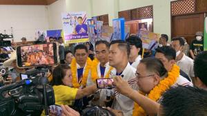 “ธนกร” พอใจ รทสช.จับได้เบอร์ 22 ลั่น เป็นฤกษ์ดี