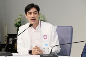 "ฟิล์ม รัฐภูมิ"อัด"เศรษฐา"อย่าจุ้นนโยบาย พปชร.แนะเอาเวลาไปตอบสังคมให้ได้ก่อน พท.จะเอาเงินจากไหนมาแจก