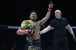 One Championship บุกอเมริกา แต่ต้องปรับปรุง / ลักษมณ์ นันทิวัชรินทร์