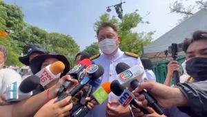 “สุชาติ” ซัด “พิธา” เหมือนเด็กงอแงกินขนม ไล่ไปหาวิธีหาคะแนนเสียงเอง ชี้ ใช้โซเชียลฯ กดดัน ส.ส.- ส.ว.ไม่ใช่การเมือง