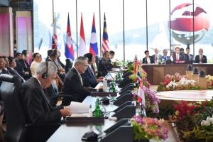 ผู้นำอาเซียนเคาะร่างวิสัยทัศน์ประชาคมเศรษฐกิจอาเซียนหลังปี 68 แล้ว