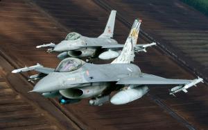ไหงงั้น! โปแลนด์เร่งชาติอื่นทำ แต่บอกตนเองไม่เหลือ F-16 และแพทริออตมอบให้ยูเครน