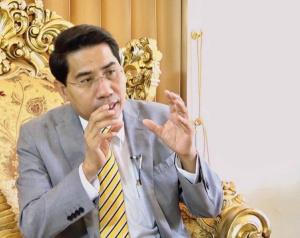 “ดร.ณัฎฐ์”มือกฎหมายมหาชนคนดัง ชี้ช่องเชือด 'พิธา' เซ่นพิษหุ้นสื่อ ฟันธงออกช่องไหนก็ไม่รอด!