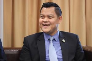 “ธนกร” มั่นใจ ว่าที่ ส.ส.รทสช.แจง กกต.ได้ ด้าน “บิ๊กตู่” กำชับ รมต.ทุกคนทำงานช่วยเหลือ ปชช.เต็มที่ จนกว่าจะมี ครม.ชุดใหม่