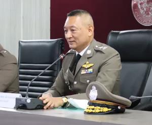 แจ้งจับผู้การฯชลบุรี พ่วงชุดปราบเว็บพนัน รีดเงินนายทุน 120 ล้านบาท สะเทือนวงการสีกากี “เป้รักผู้การฯเท่าไร เป้เขียนมา”
