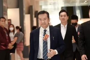 “ชัช เตาปูน” รายงานตัวสภา ขอบคุณ ปชช.วางใจกลับเข้าทำงาน ดันกาสิโนถูก กม.หาเงินเข้าประเทศ
