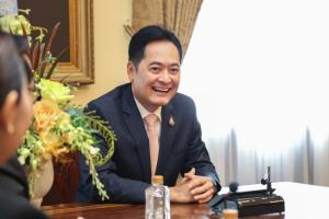 โฆษกรัฐบาลเผย นายกฯ ชื่นชมกิจกรรมแปรขบวนอักษรเฉลิมพระเกียรติ Long Live the King 10 โดยกลุ่มคนไบค์เกอร์
