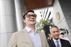 “โรม” โพสต์ชวนประชาชนติดตามโหวตเลือกนายกฯ อย่างใกล้ชิด