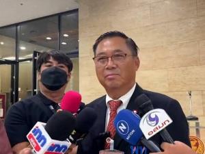 'อดิศร' จี้ 'ประยุทธ์' ต้องขอโทษประชาชนที่ทำรัฐประหาร จะวางมือทางการเมืองเฉยๆไม่ได้ พร้อมฝากกลอนสี่