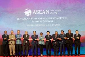 ไทยเอาไง! เผยรัสเซียมีแผนกล่อมอาเซียนเทดอลลาร์ ค้าขายด้วยสกุลเงินท้องถิ่นแทน